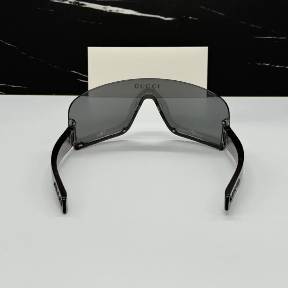 NEW GG1637S 002 GUCCI SHIELD WOMEN SUNGLASSES GREY GUCCI - Picture 7 of 12